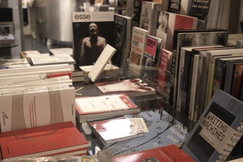 Librairie © Alex Nollet/ La Chartreuse Librairie © Alex Nollet/ La Chartreuse