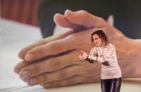 visuel Affaire Familiales © Martin Argyroglo