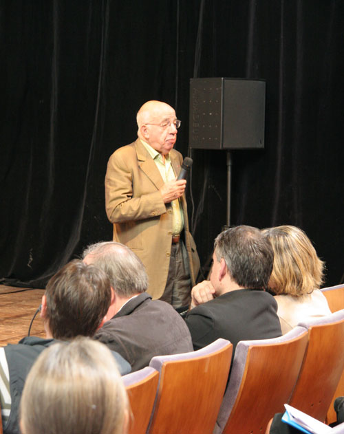 2006 - Jacques Rigaud lors de l'assemblée générale du réseau des CCR