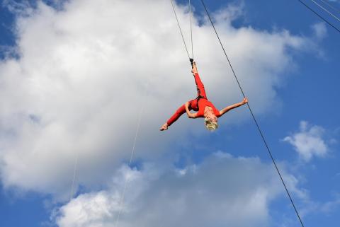 visuel hisse moi © cie Retouramont